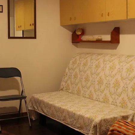 Cozy Studio In Setriere شقة